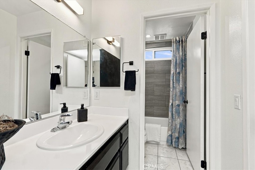 1258 Sherry Property Photo 21