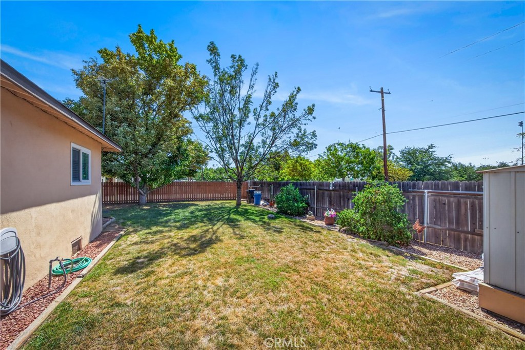 34249 Avenue H Property Photo 25