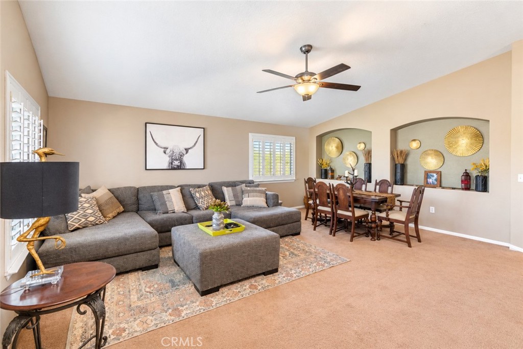 7141 Redwood Street Property Photo 3