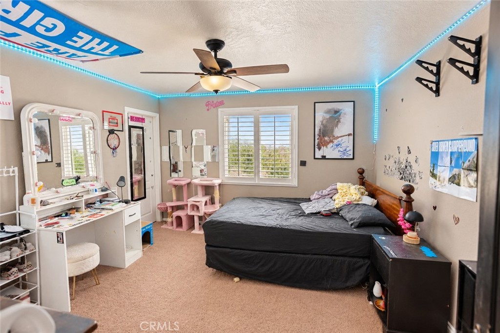 7141 Redwood Street Property Photo 12