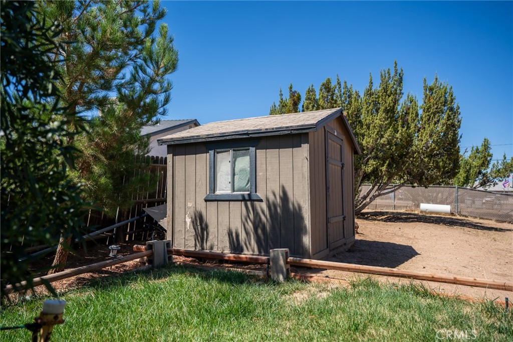 7141 Redwood Street Property Photo 20