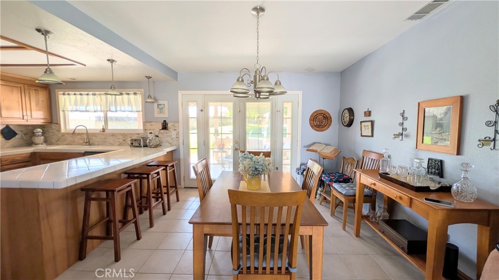 865 Via Panorama Property Photo 7