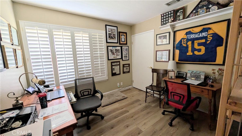 865 Via Panorama Property Photo 22