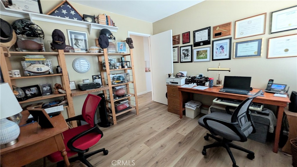 865 Via Panorama Property Photo 23