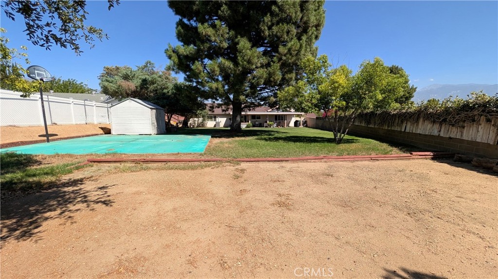 865 Via Panorama Property Photo 26