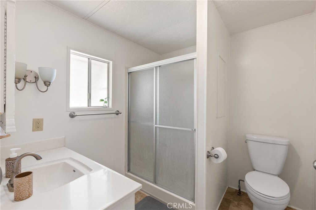 2205 W Acacia Ave 125 Property Photo 12