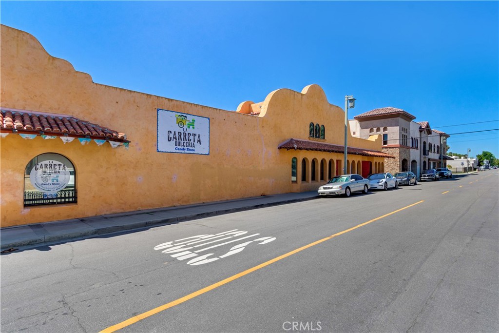 89 N San Gorgonio Avenue Property Photo 7