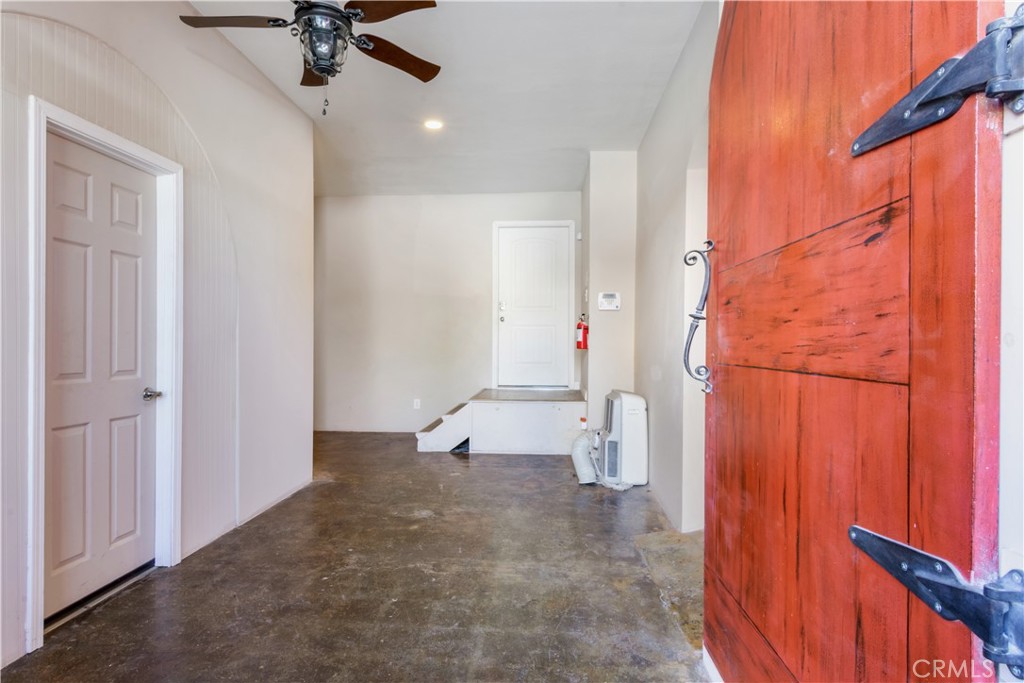 89 N San Gorgonio Avenue Property Photo 10