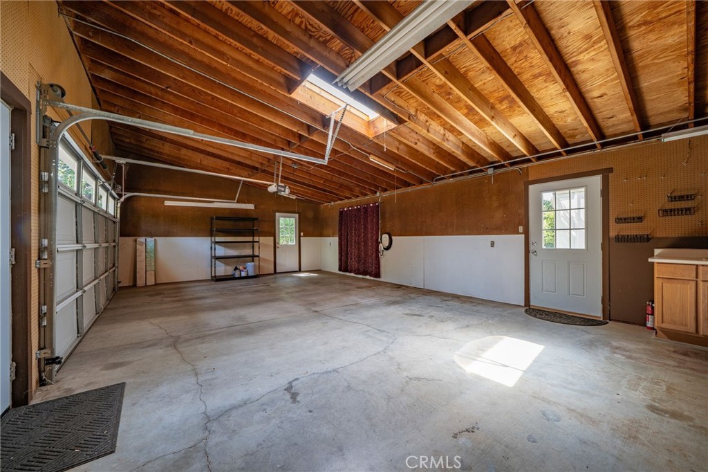 516 Marilyn Property Photo 28