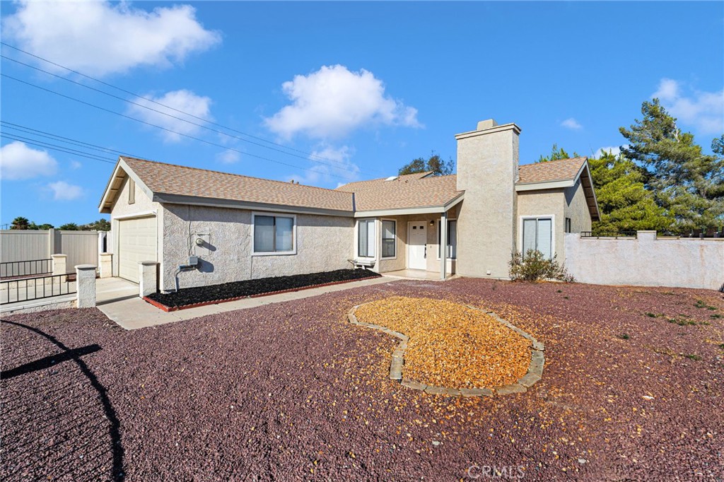 9189 Applewood Property Photo 3