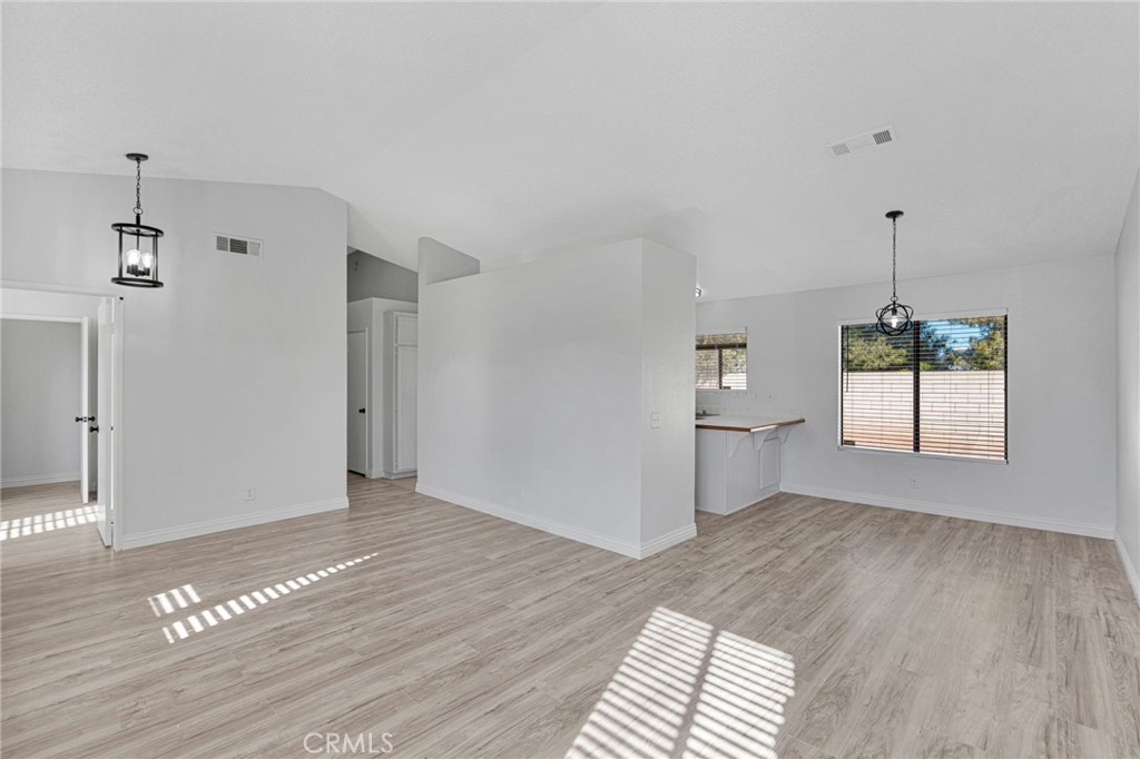 9189 Applewood Property Photo 8