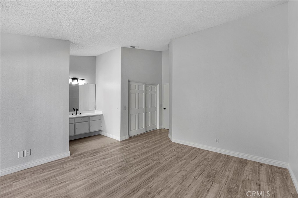 9189 Applewood Property Photo 27
