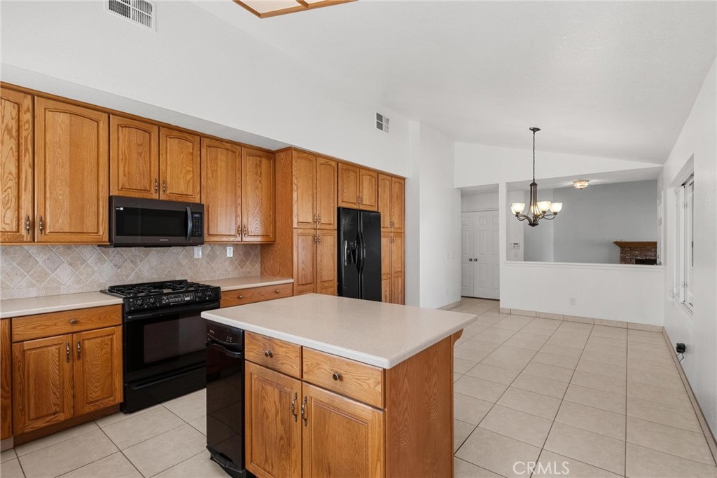 11810 Avalon Property Photo 8