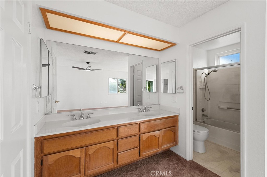 11810 Avalon Property Photo 28