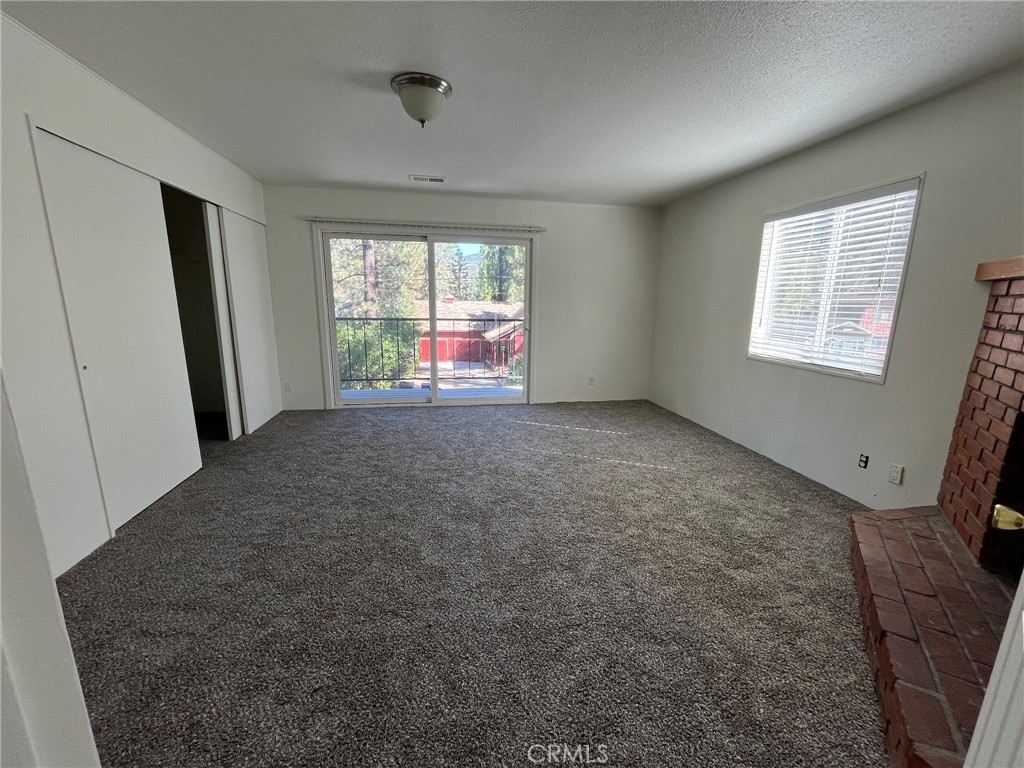 314 W Aeroplane Property Photo 8