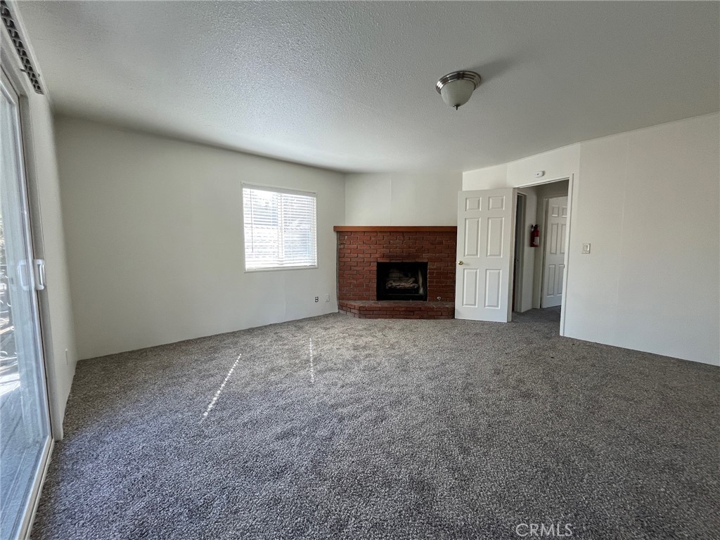 314 W Aeroplane Property Photo 9