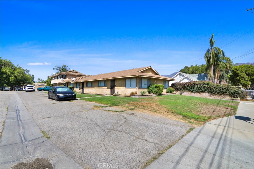 3946 Severance Property Photo 2