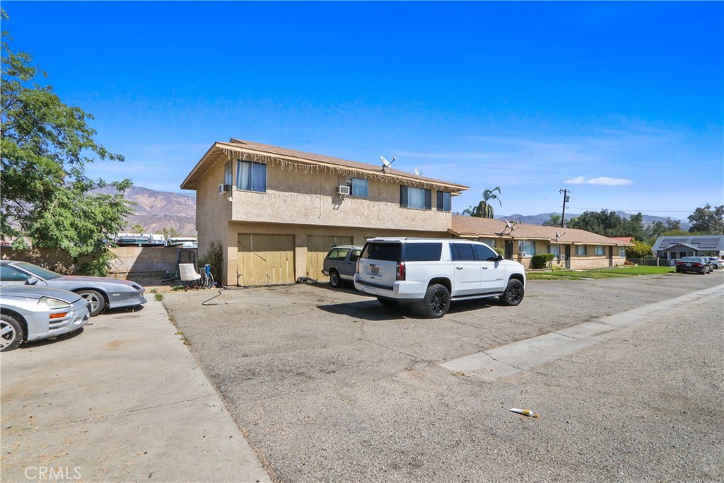 3946 Severance Property Photo 4