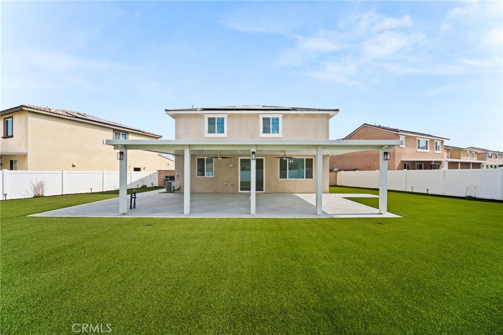 1681 Gold Medal Property Photo 12