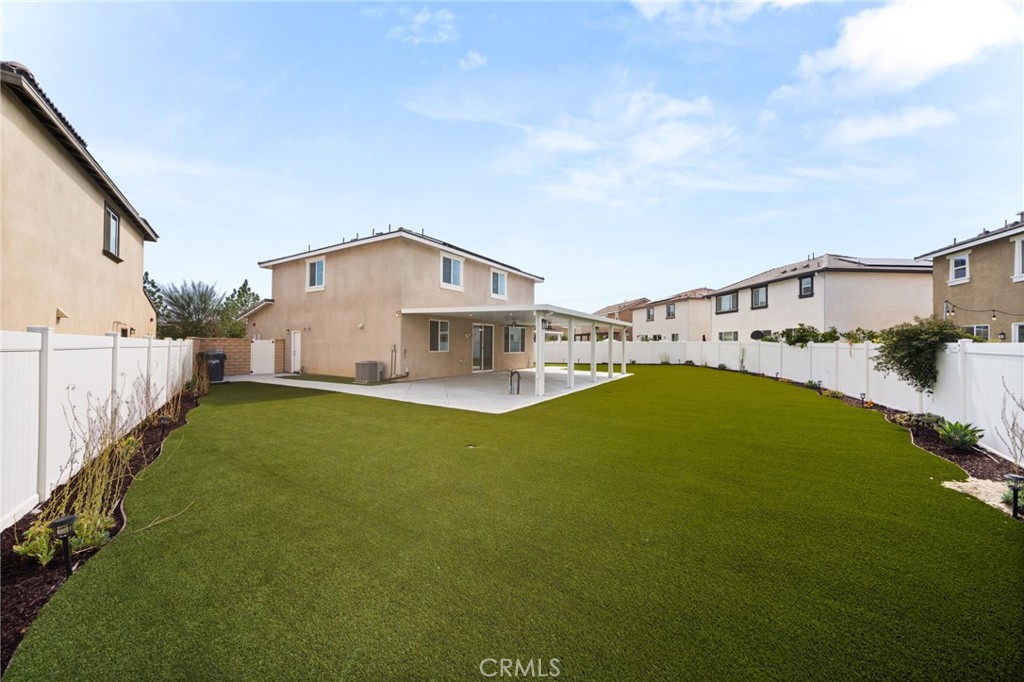 1681 Gold Medal Property Photo 15