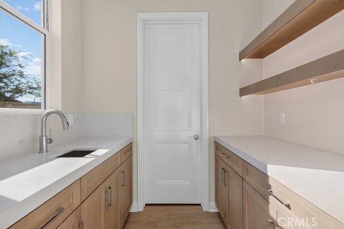 7014 Jewelflower Property Photo 4