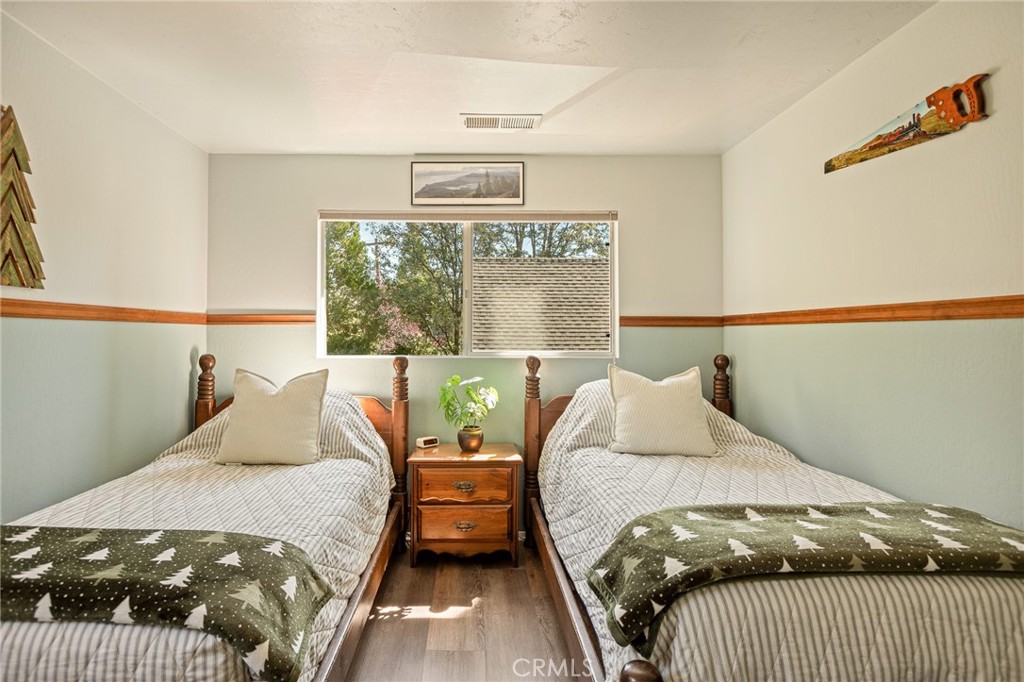 28165 Grenoble Property Photo 17