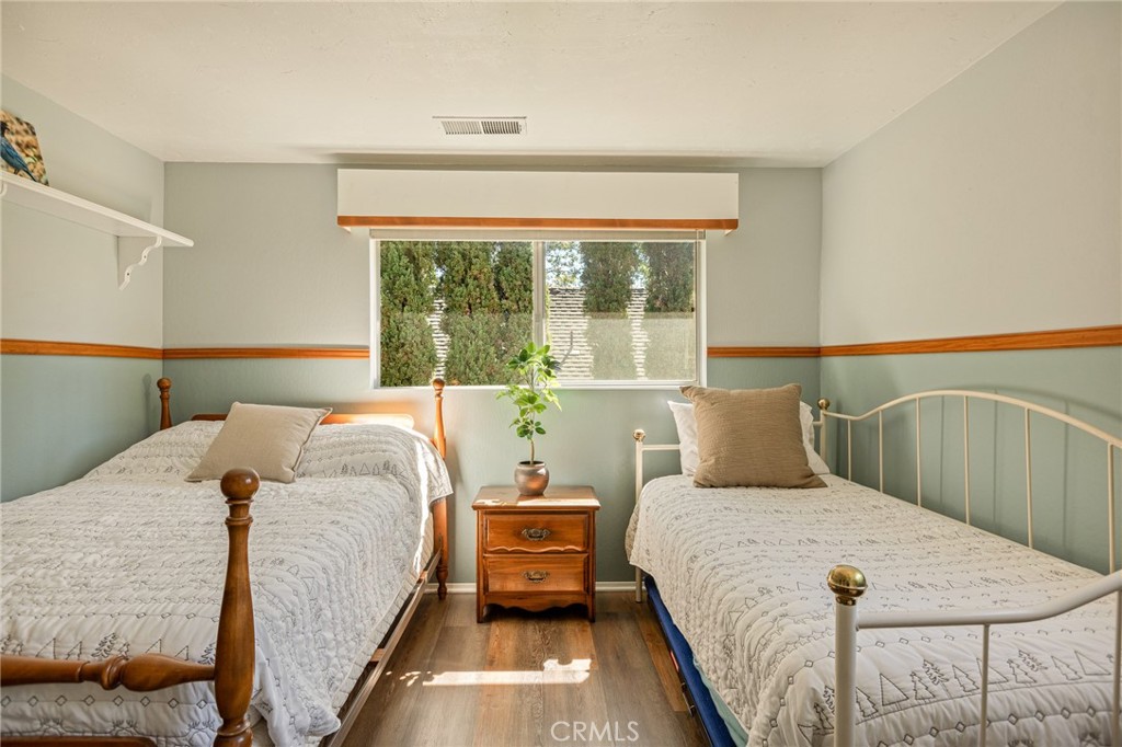 28165 Grenoble Property Photo 19