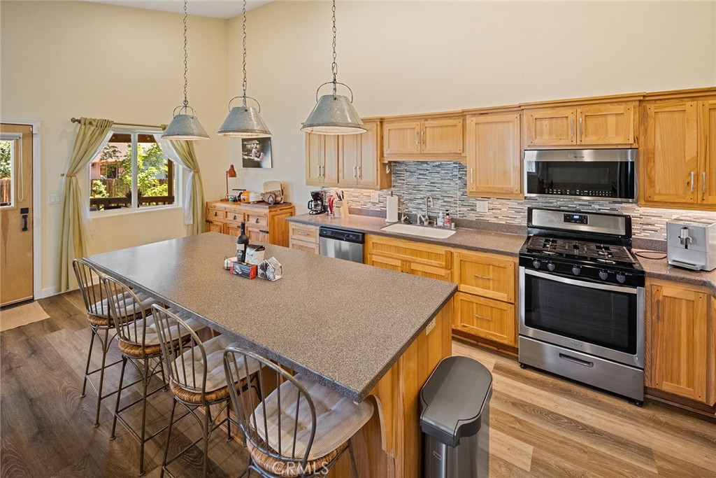 435 Wagon Wheel Road Property Photo 16