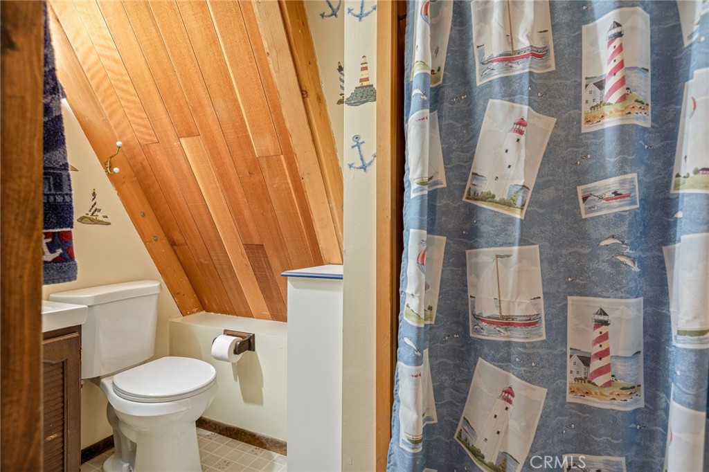 2396 Ridge Property Photo 16