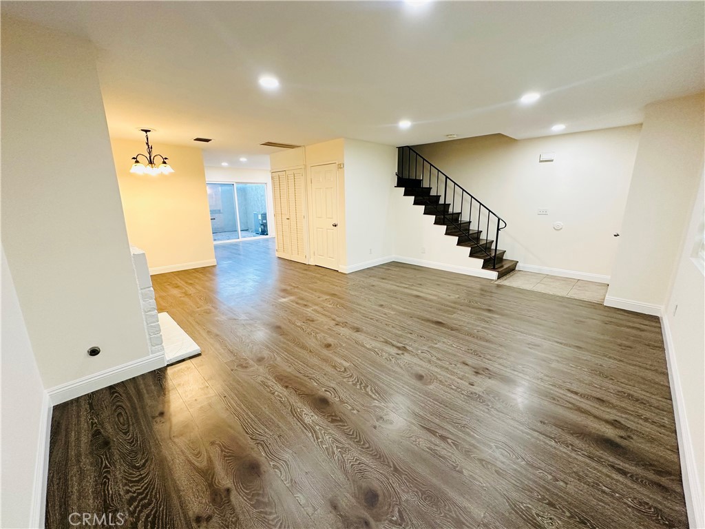 2061 W Redlands Boulevard 20b Property Photo 5