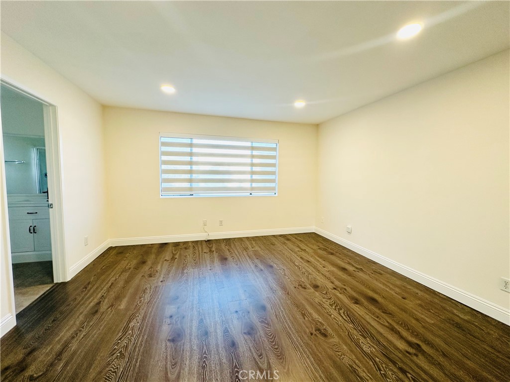 2061 W Redlands Boulevard 20b Property Photo 15