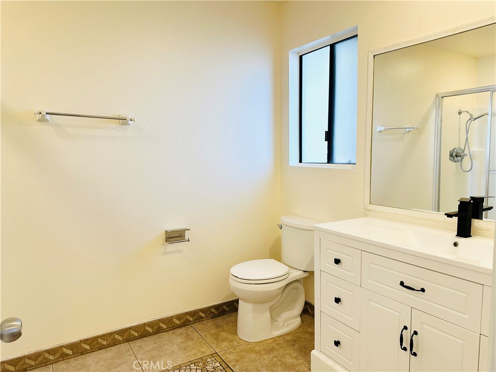 2061 W Redlands Boulevard 20b Property Photo 18