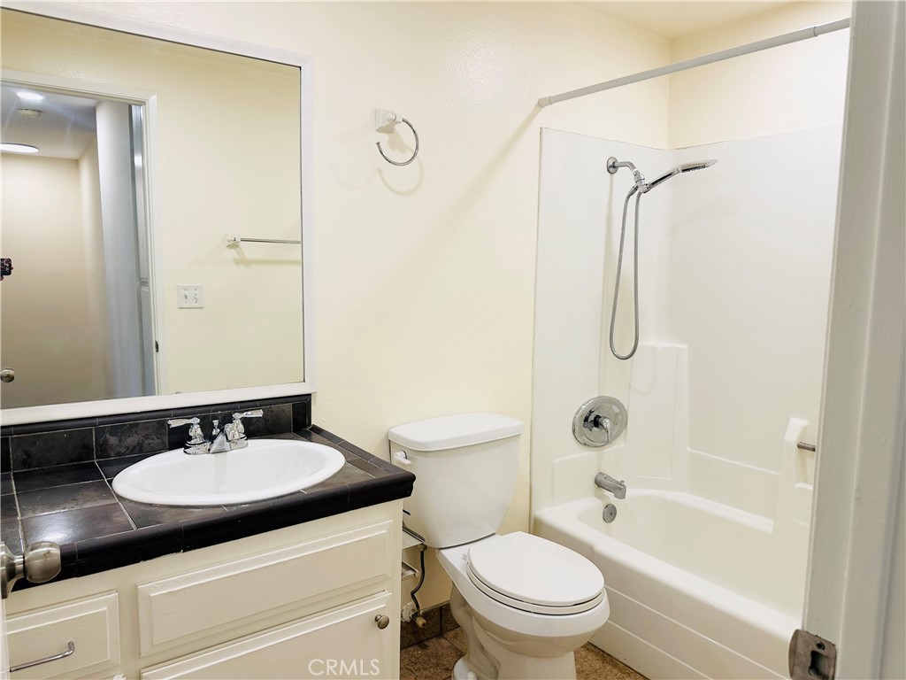 2061 W Redlands Boulevard 20b Property Photo 22