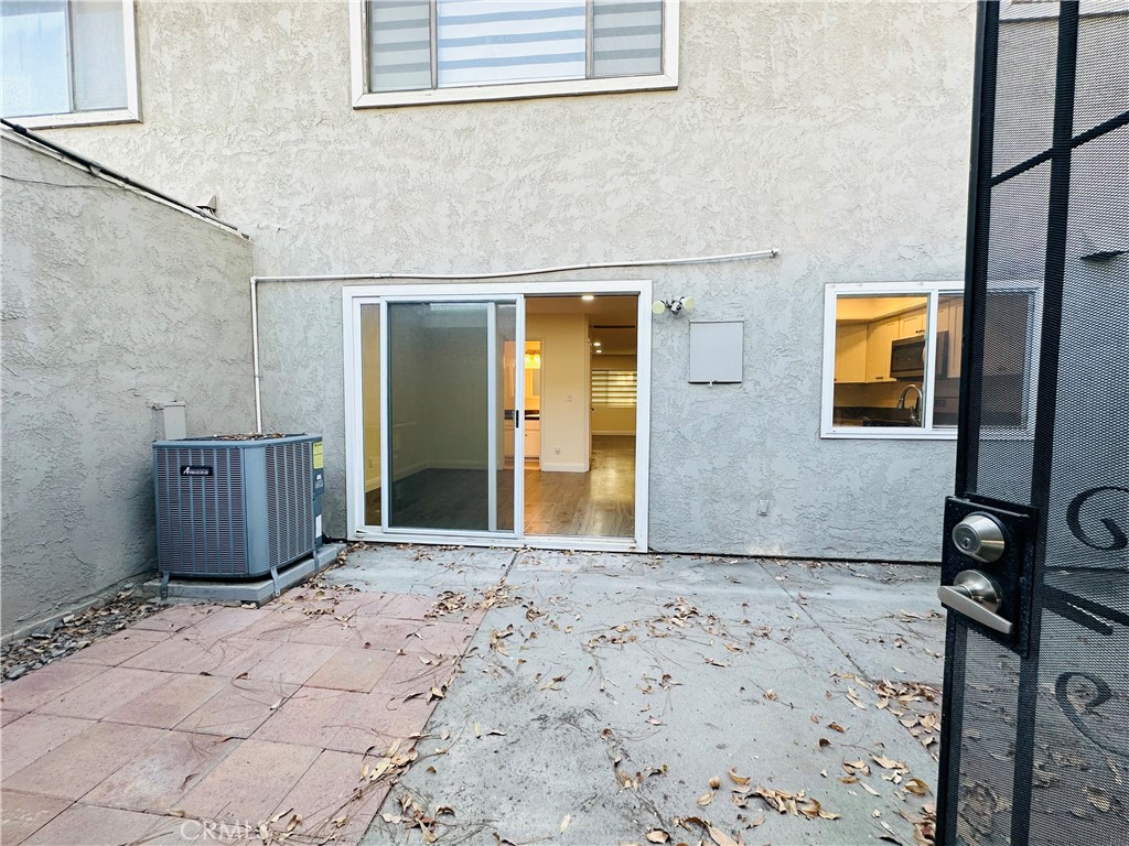 2061 W Redlands Boulevard 20b Property Photo 26