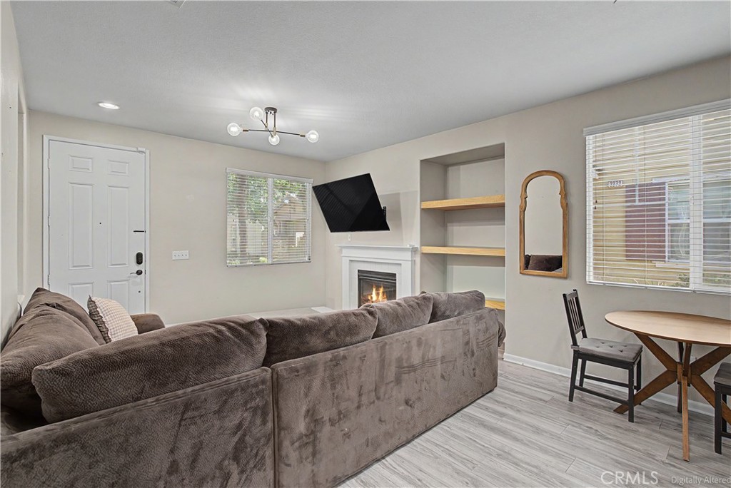 3271 Laval Property Photo 5
