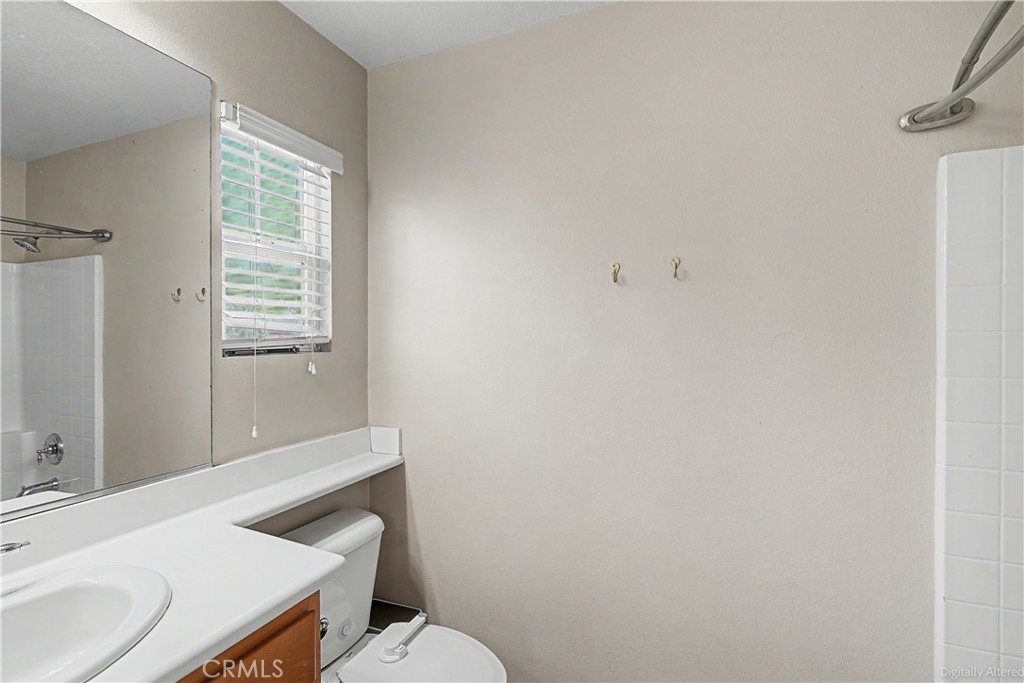 3271 Laval Property Photo 26