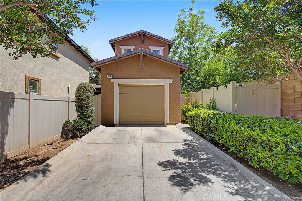 3271 Laval Property Photo 30