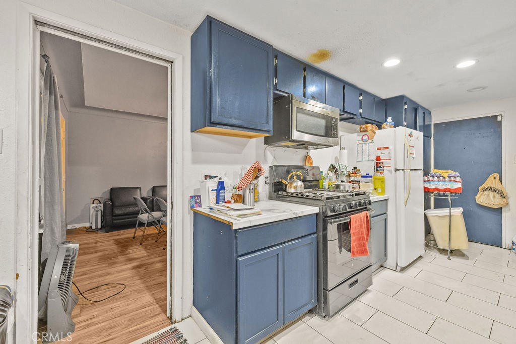 820 Larch St Property Photo 45