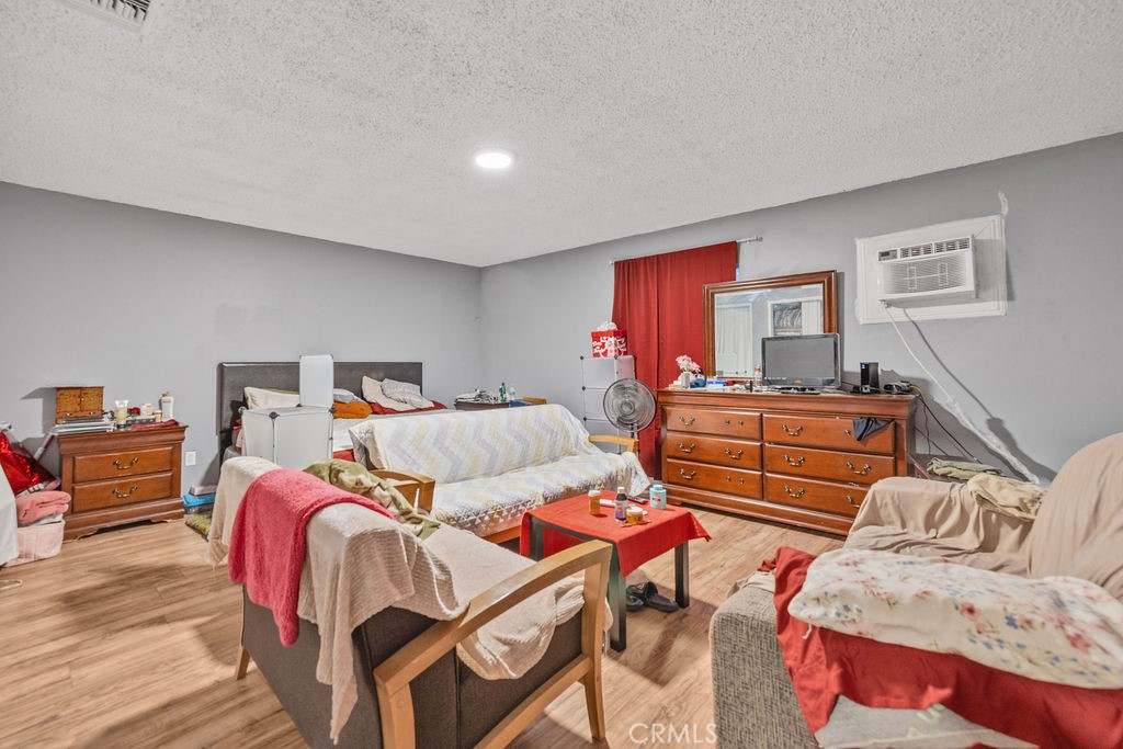 820 Larch St Property Photo 54