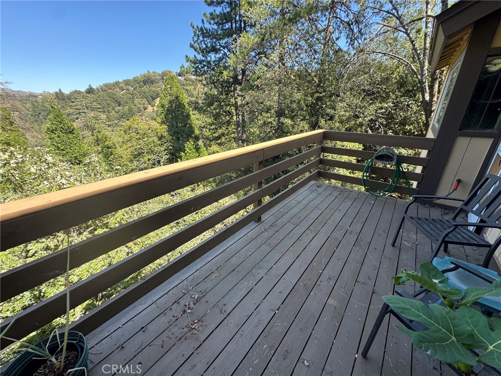 327 E Zermatt Drive Property Photo 13