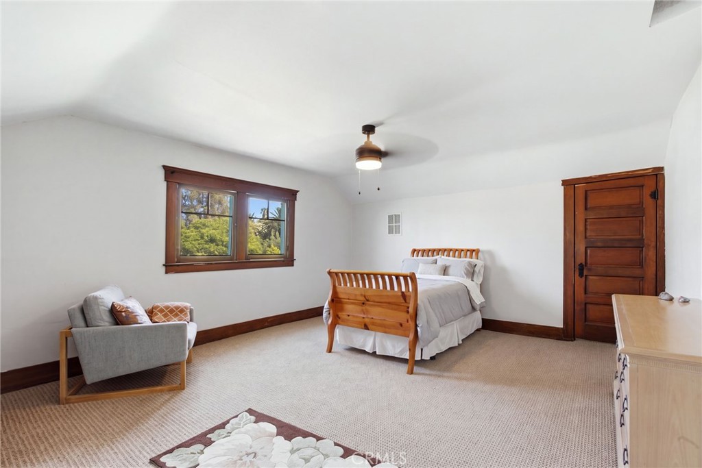 228 S Spring Property Photo 28
