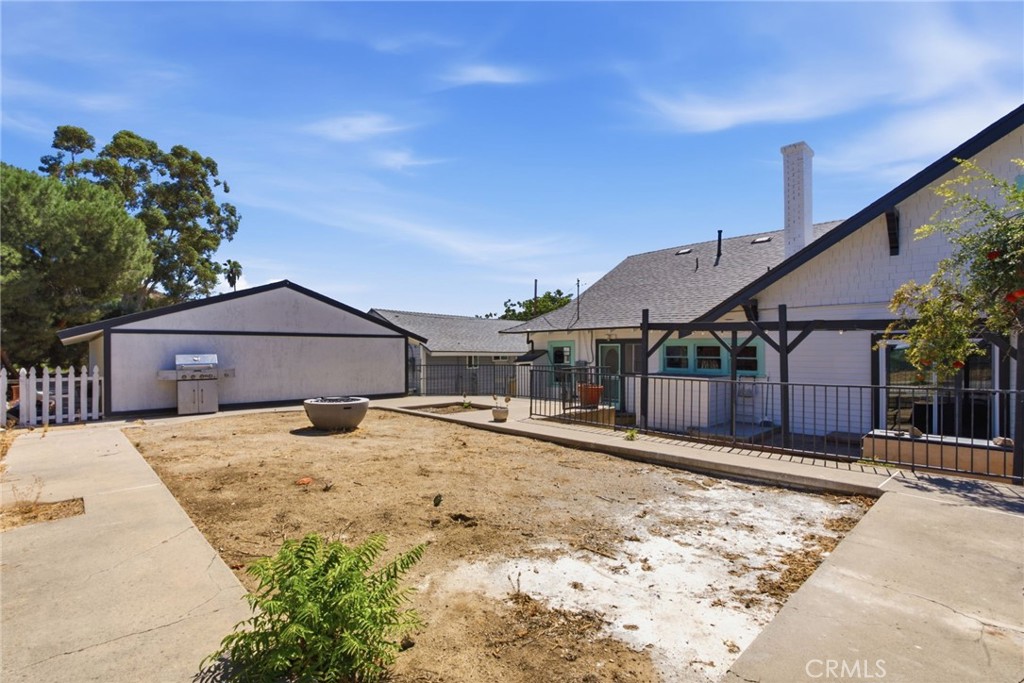 228 S Spring Property Photo 37