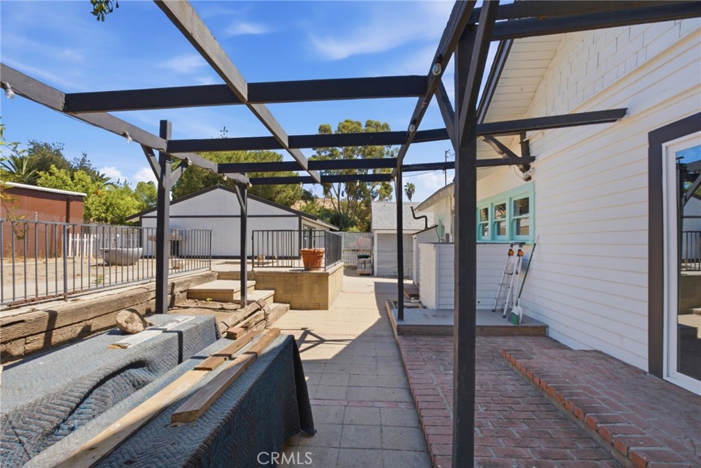 228 S Spring Property Photo 39