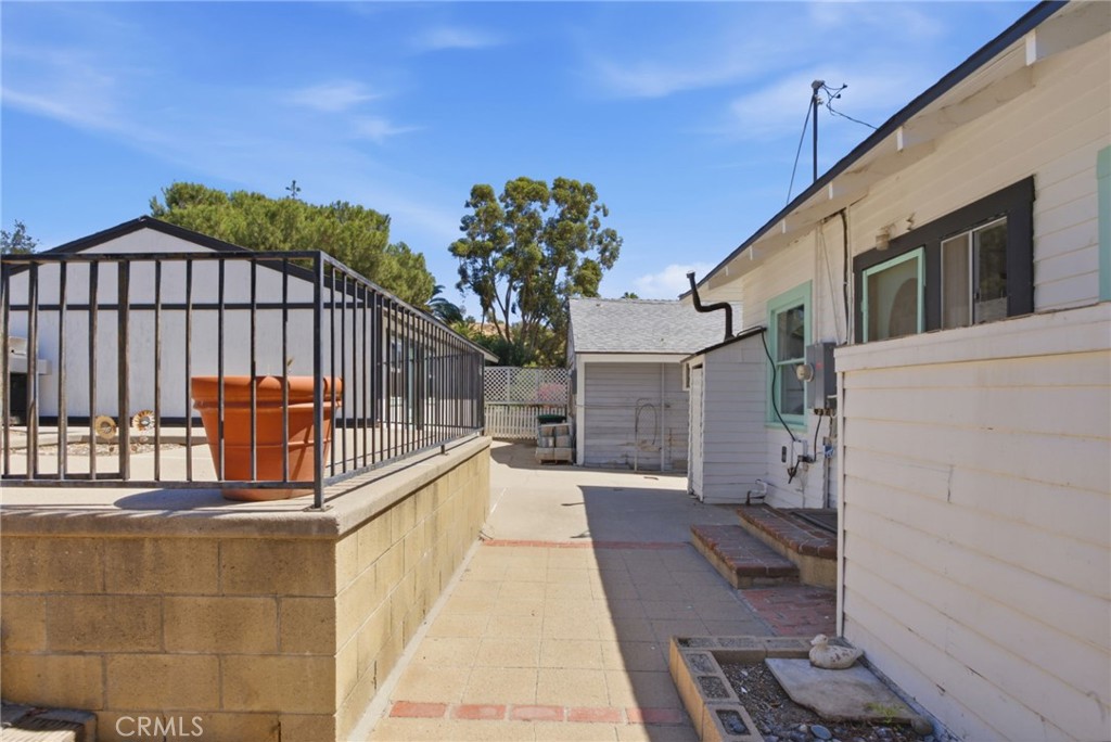 228 S Spring Property Photo 40