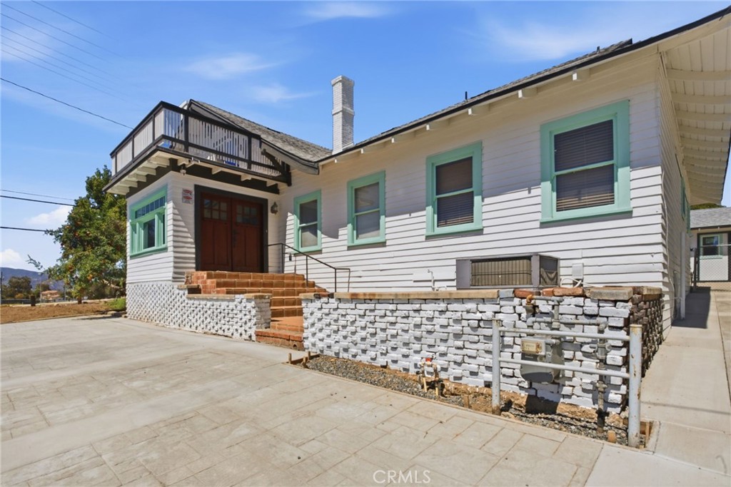 228 S Spring Property Photo 42