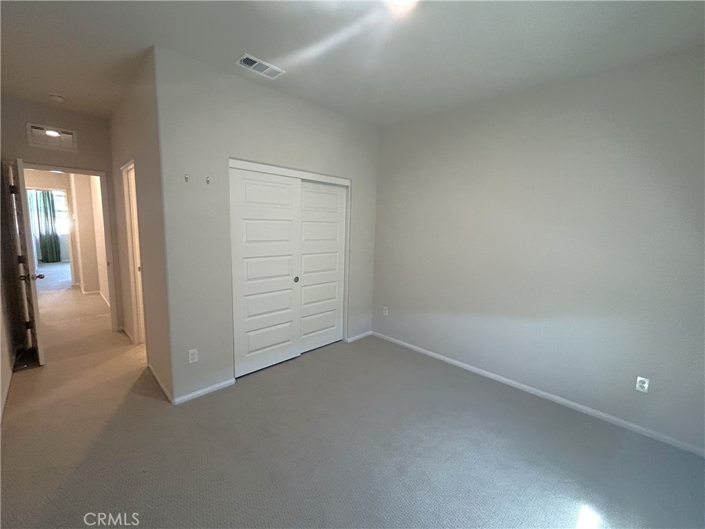 1696 Cayton Loop Property Photo 10