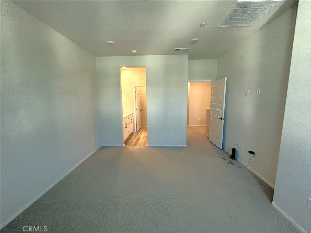1696 Cayton Loop Property Photo 17