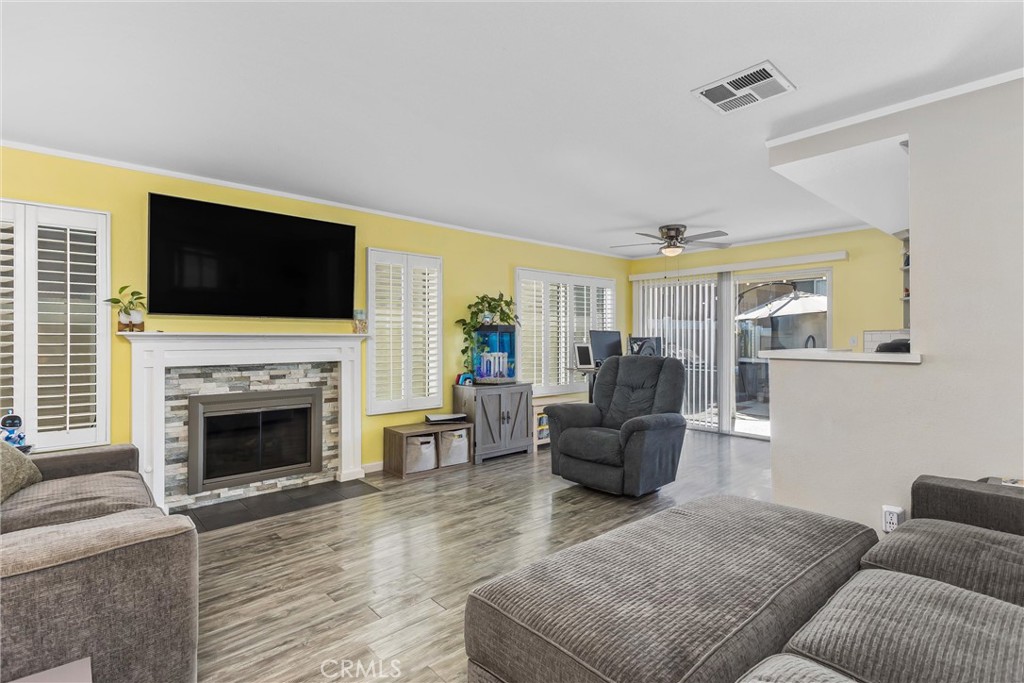 10166 Shale Property Photo 10
