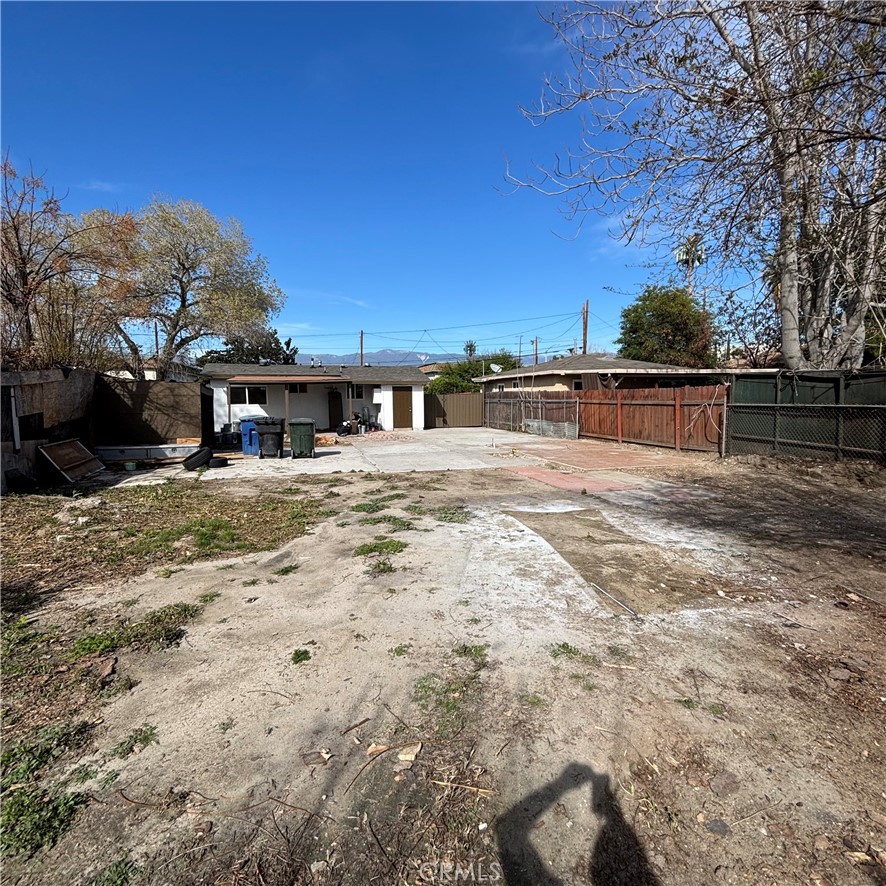 885 San Jacinto Property Photo 13