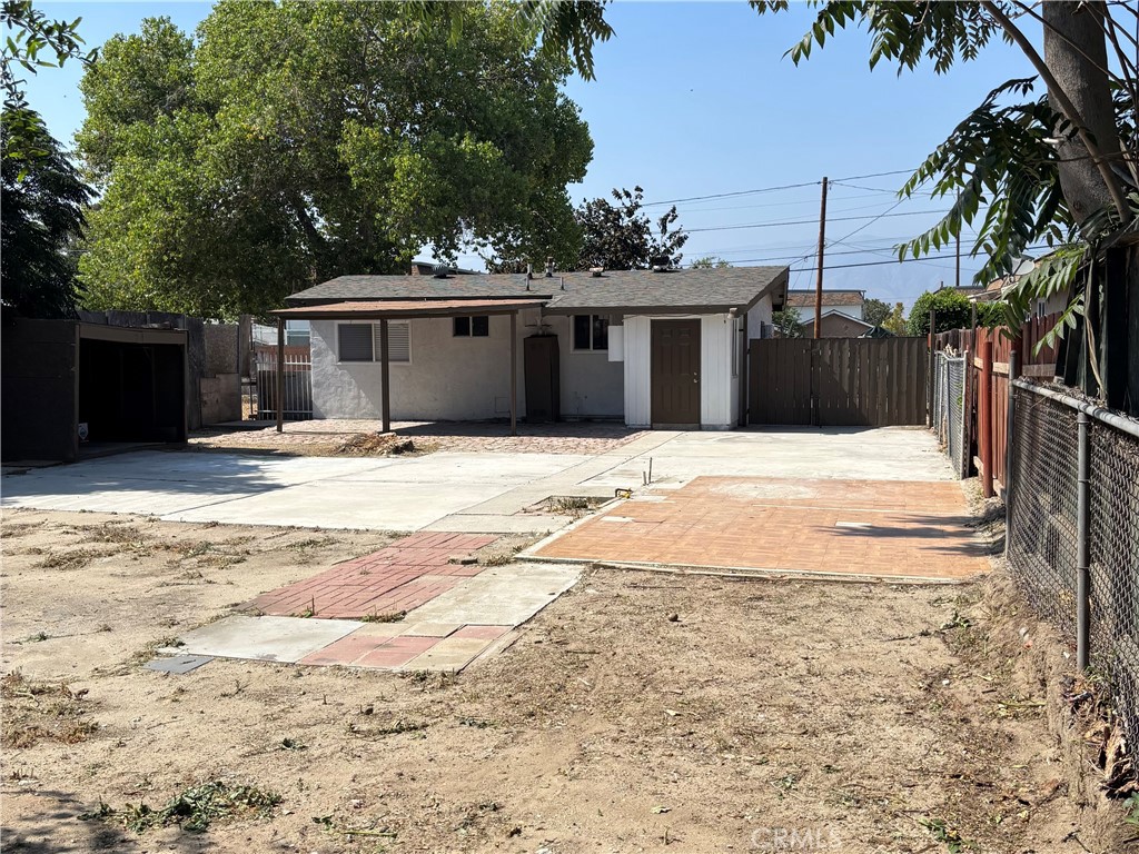 885 San Jacinto Property Photo 15